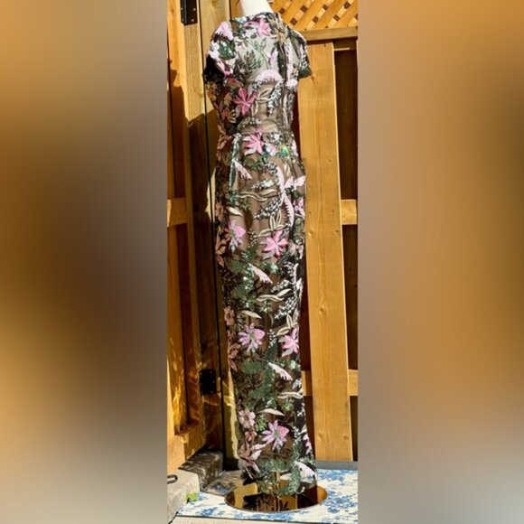 🆕 BRONX & BANCO 🧿 NWOT Zinnia Side-Split Sequin & Embroidered Gown, Sz S US 4 - Picture 7 of 16